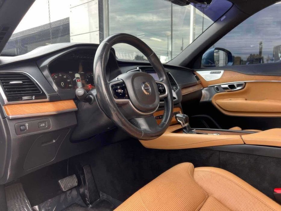 Volvo XC90 T6 Inscription      2018