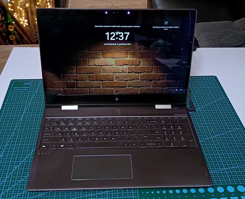 Laptop HP Envy x360