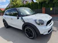MINI Countryman Cooper S 184 konie navi
