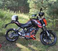 Мотоцикл KTM DUKE 200