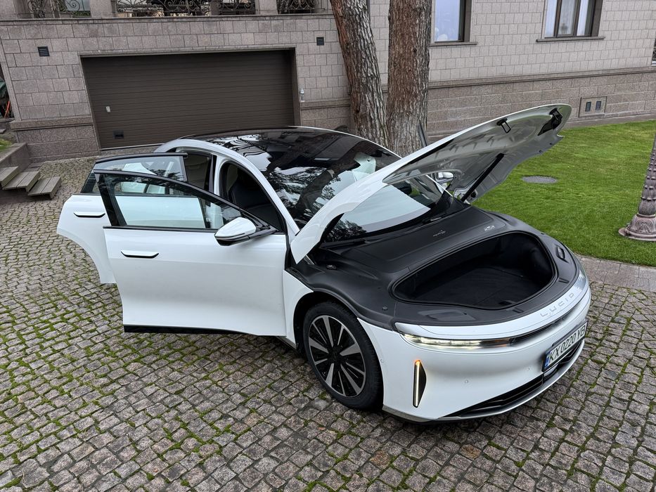 Lucid Air 2023 СРОЧНО