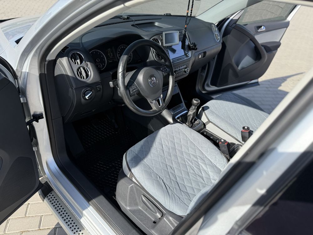 Продам своє власне авто