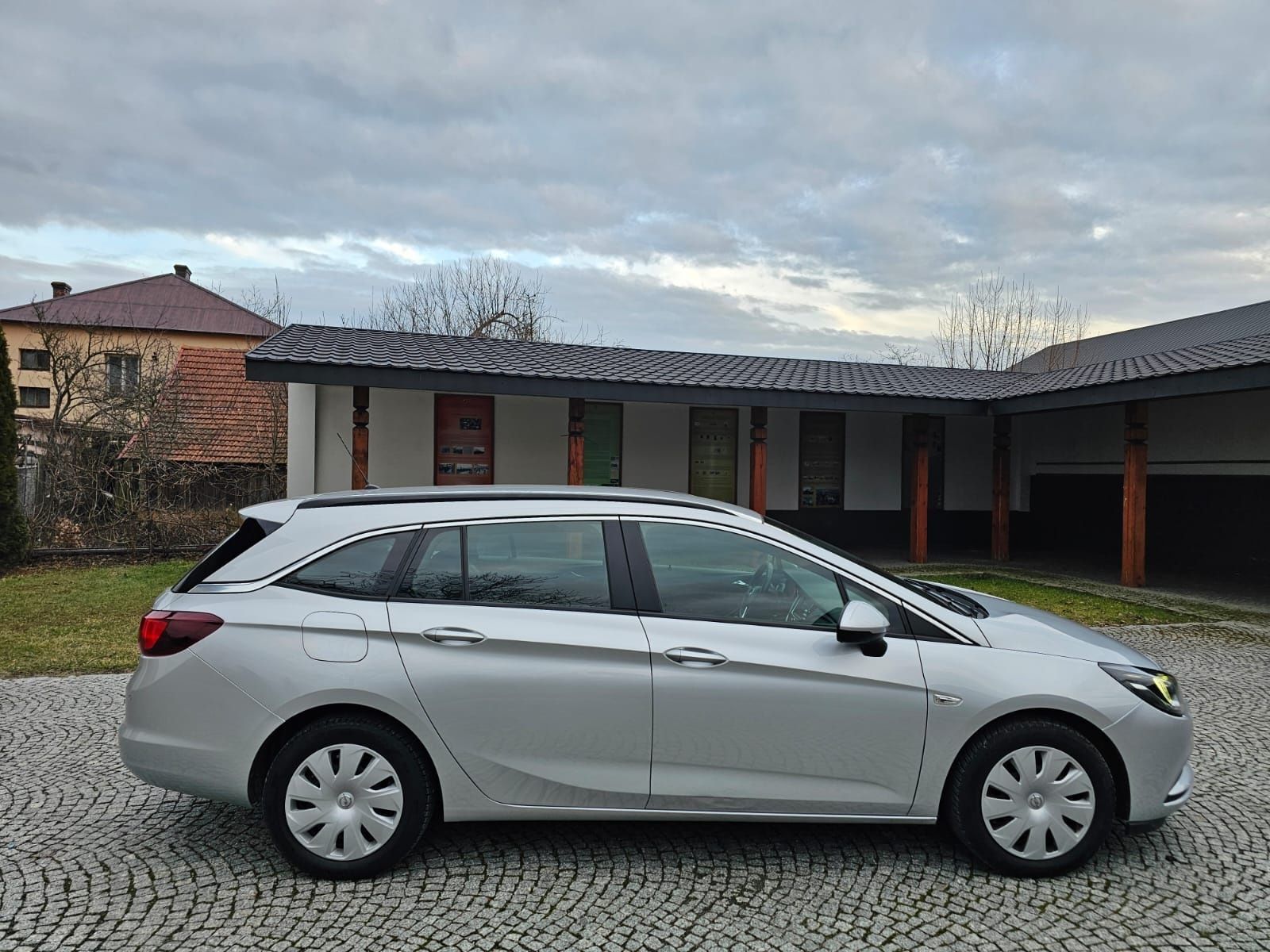 Opel Astra K 1.6 CDTI Zamiana na osobowe dostawcze