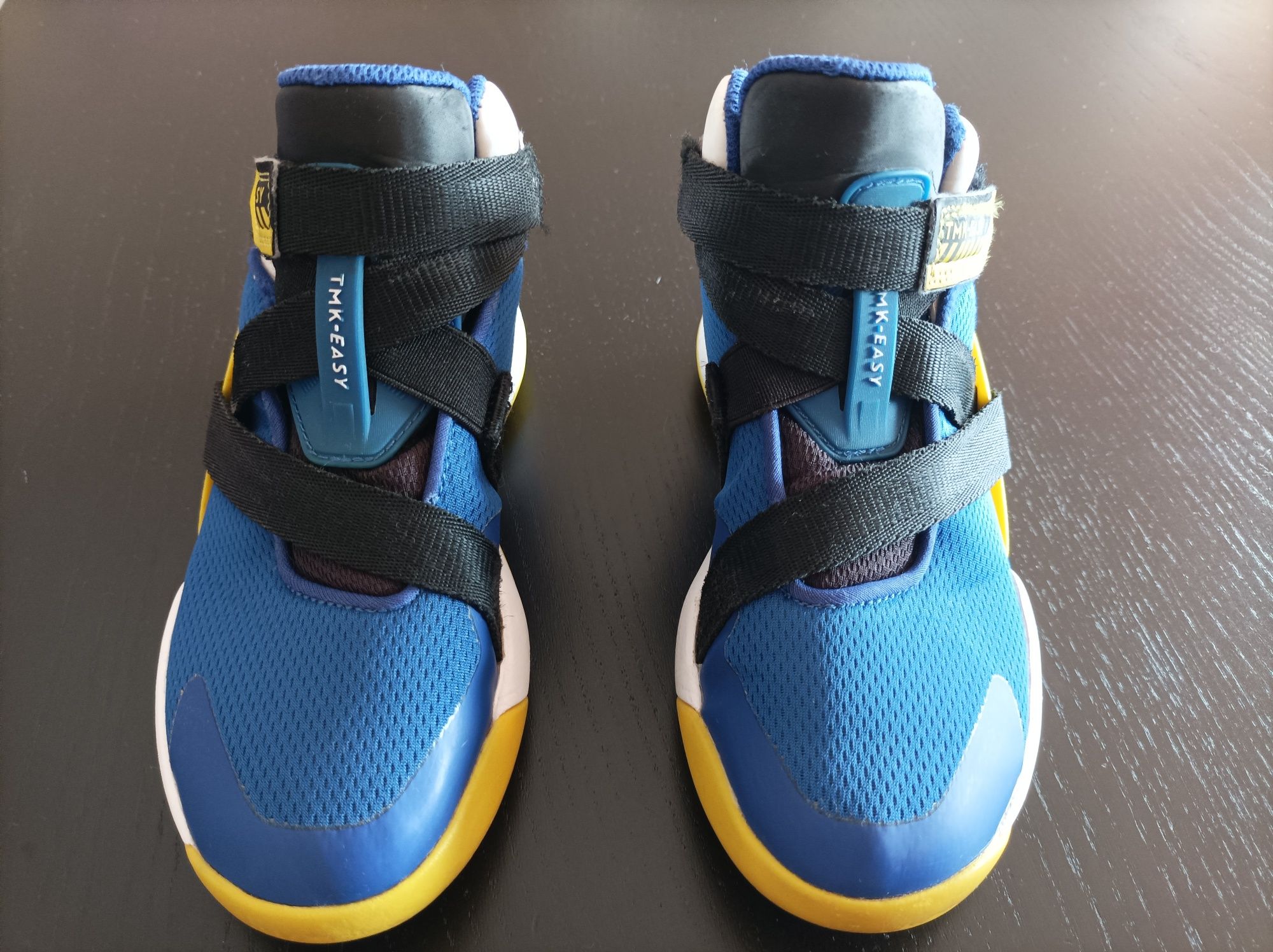 Decathlon Sapatilhas botas de basquetebol Easy X Azul/amarelo crianças