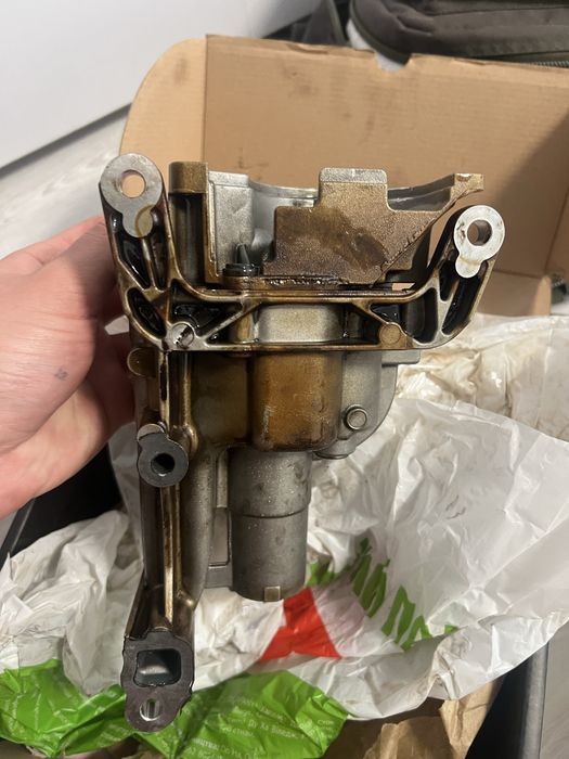 Масляний насос peugeot 208 308 citroen c3 c4 1.4-1.6 VTI EP6-EP3