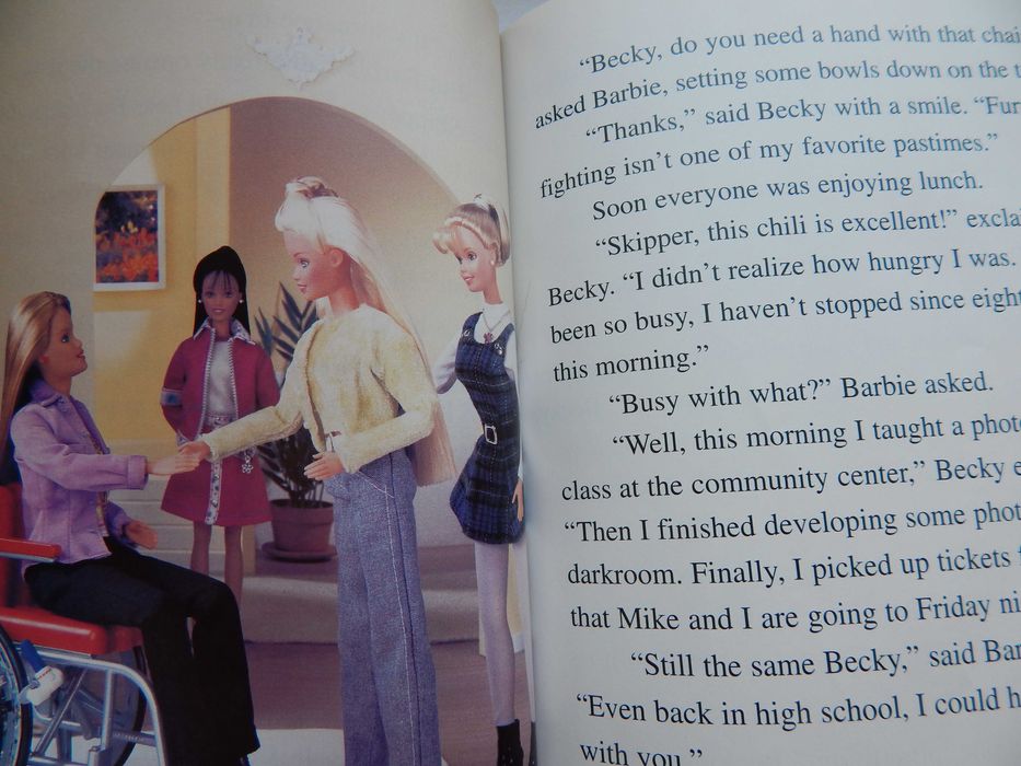 Книга про Барбі та Беккі англійською мовою, английский для школьников
