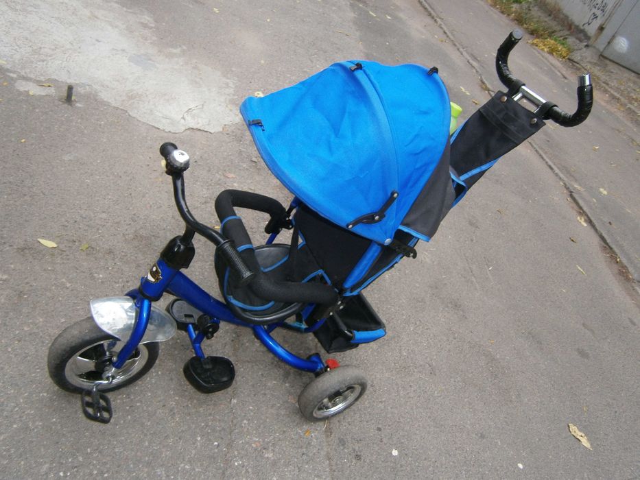Велосипед-коляска трехколесный с родительской ручкой управления