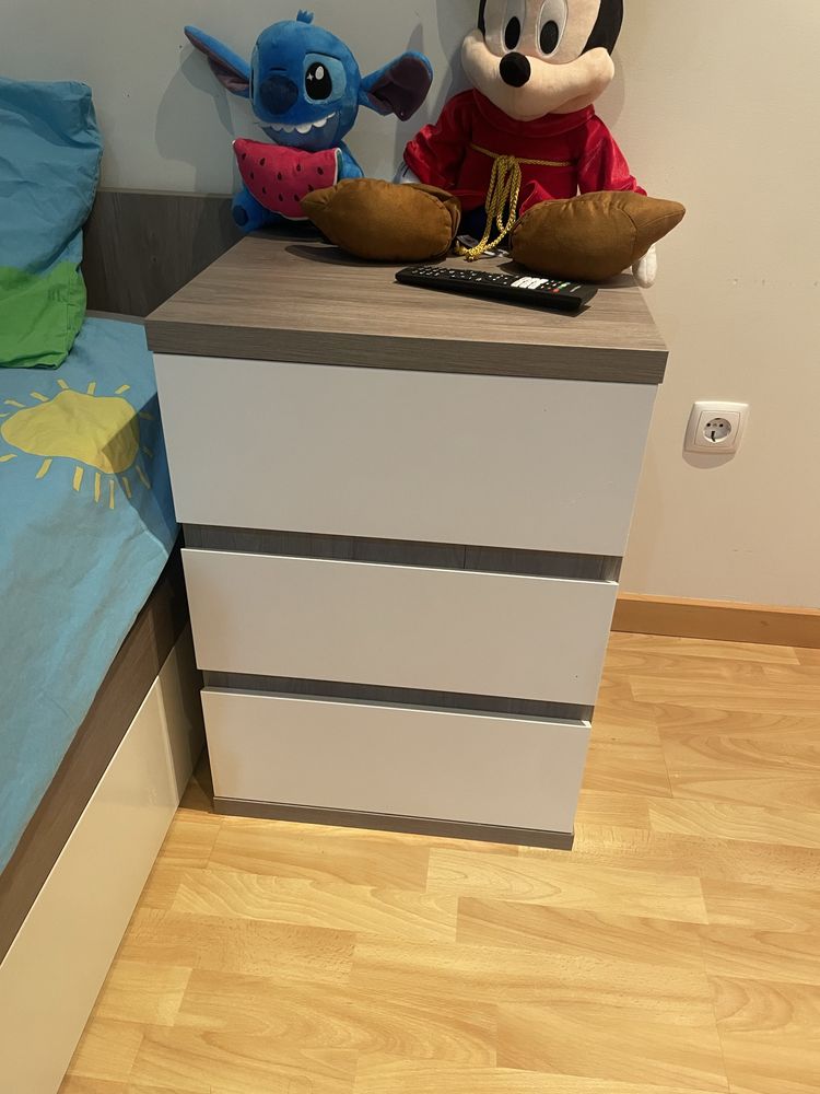 Vendo mobilia quarto crianca
