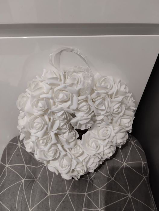 Dekoracja na samochód weselny lub na salę