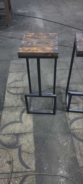 Продам барні стільці