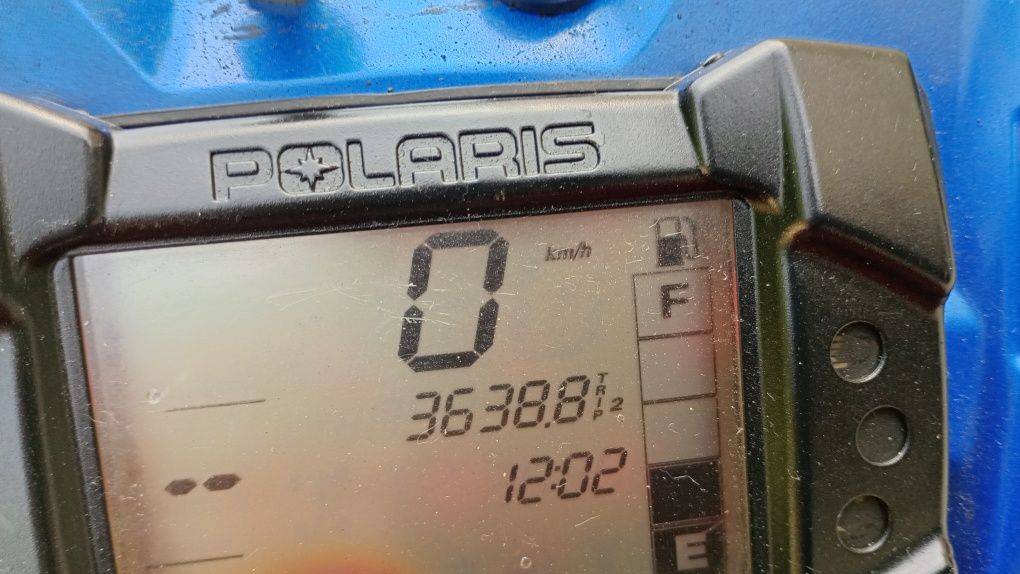 Polaris 550 4x4 r13