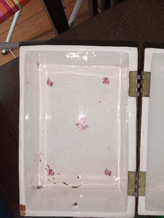 Antiguidades - caixa de loiça italiana