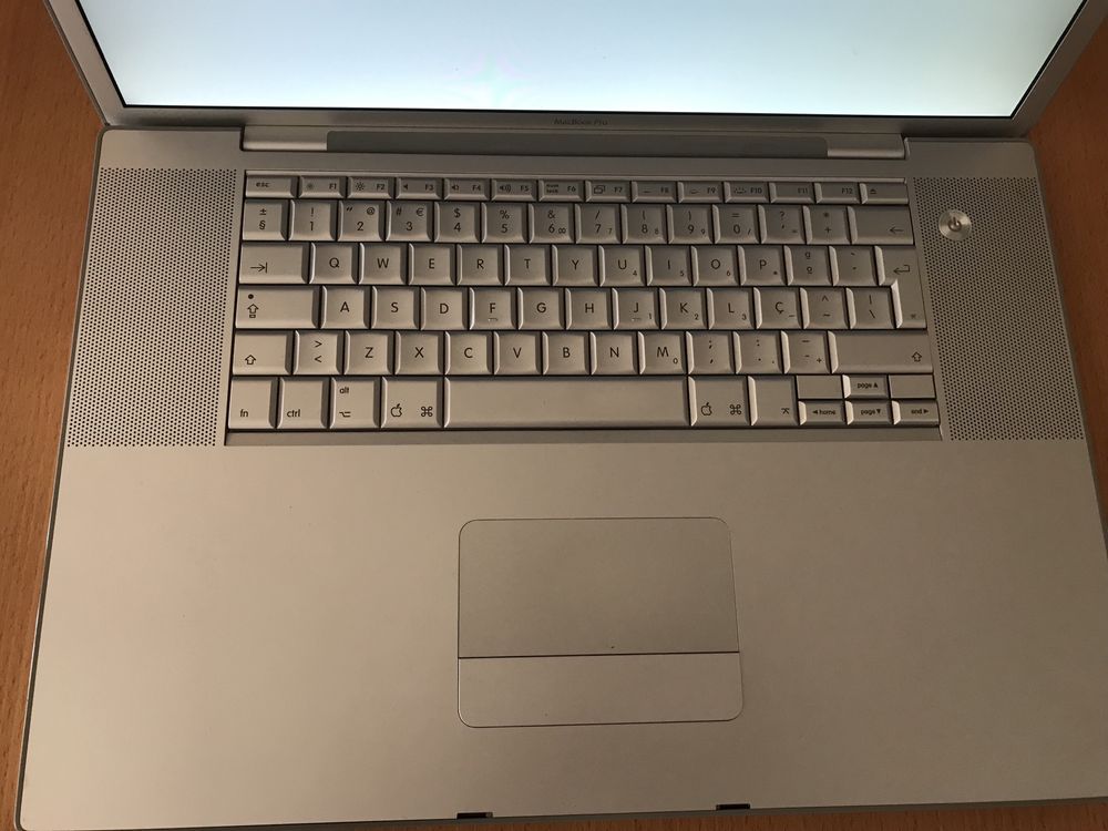 Macbook pro A1229 sem sistema