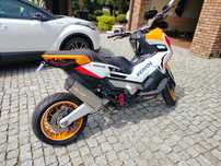 Honda XADV-750  Repsol Limited Edition Arrow T-max 530 Forza