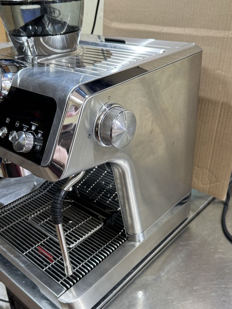 Кавомашина DeLonghi La Specialista