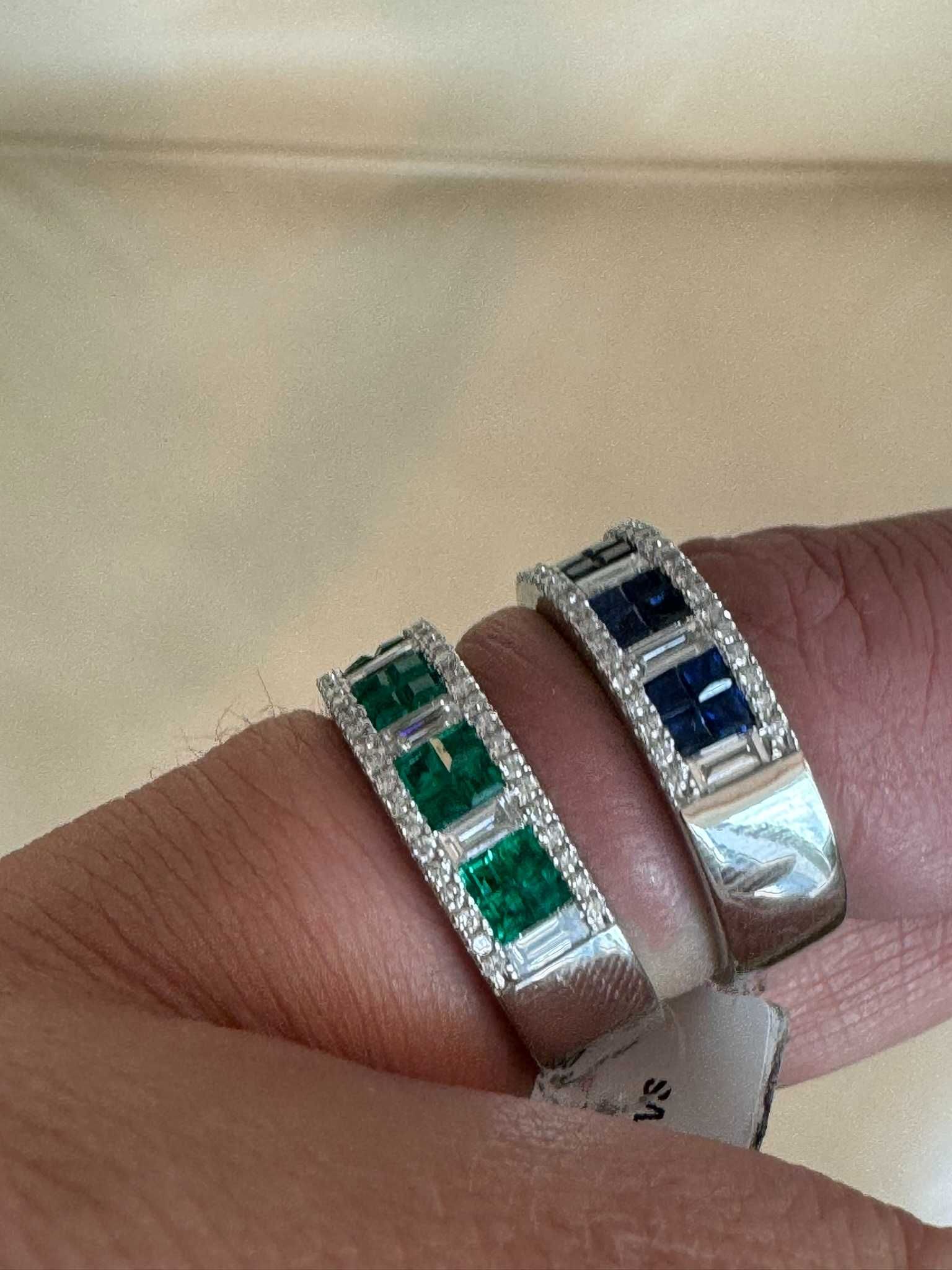 Pierścionek z naturalnymi diamentami 0.55 CT i z naturalnymi szafirami