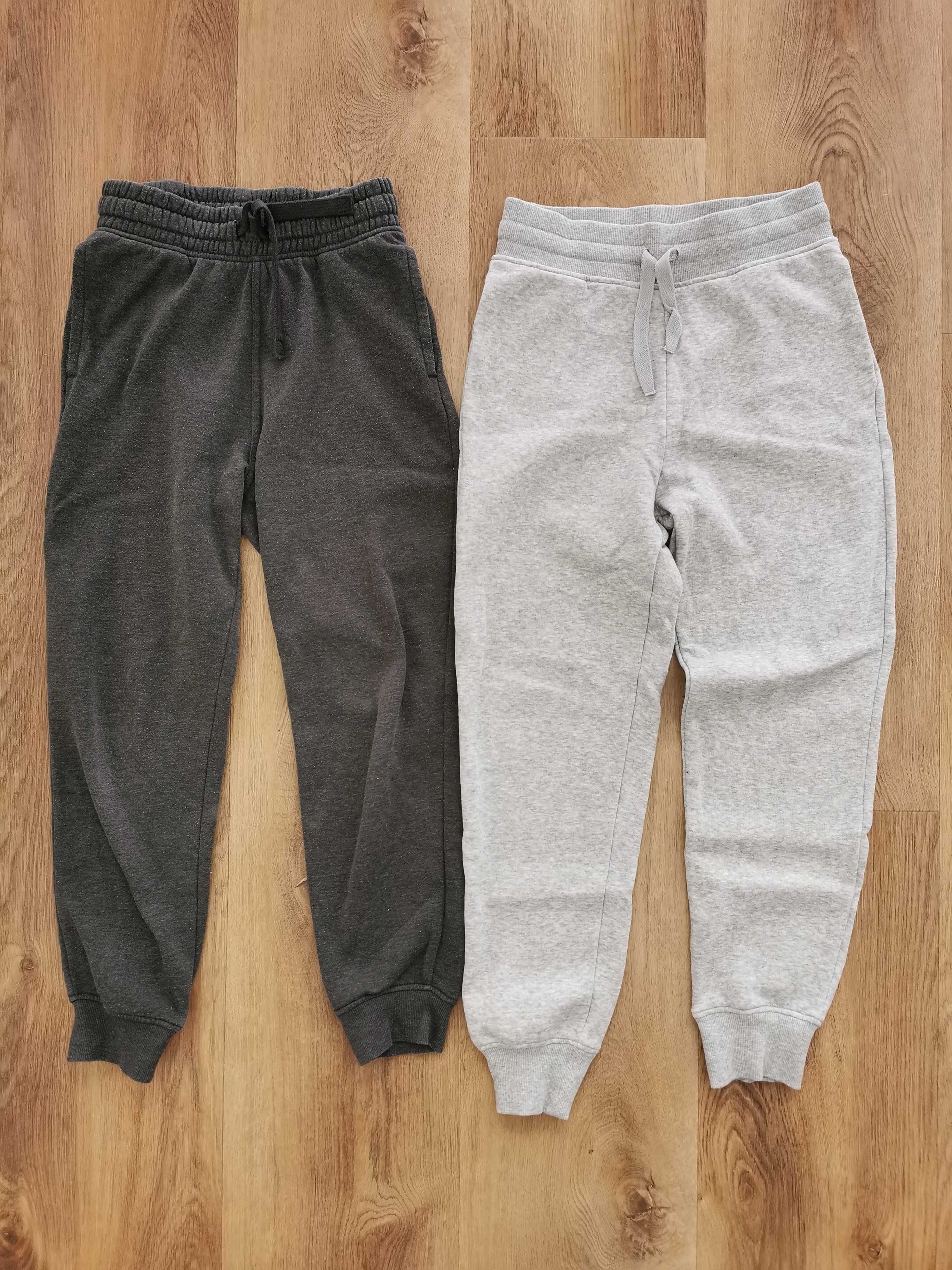 HM 152, Joggery z bawelnianej dzianiny dresowej x 4