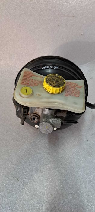 Serwo hamulcowe + pompa Audi A4 B6 -105P