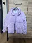 Liliowa kurtka puffer Cropp
