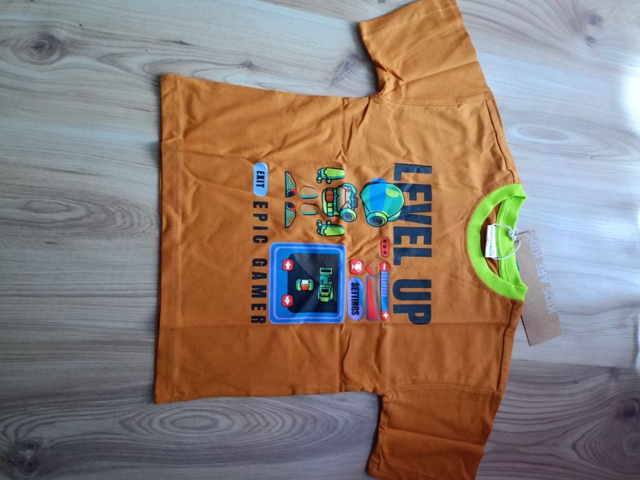 Bluzeczka rozm 104
