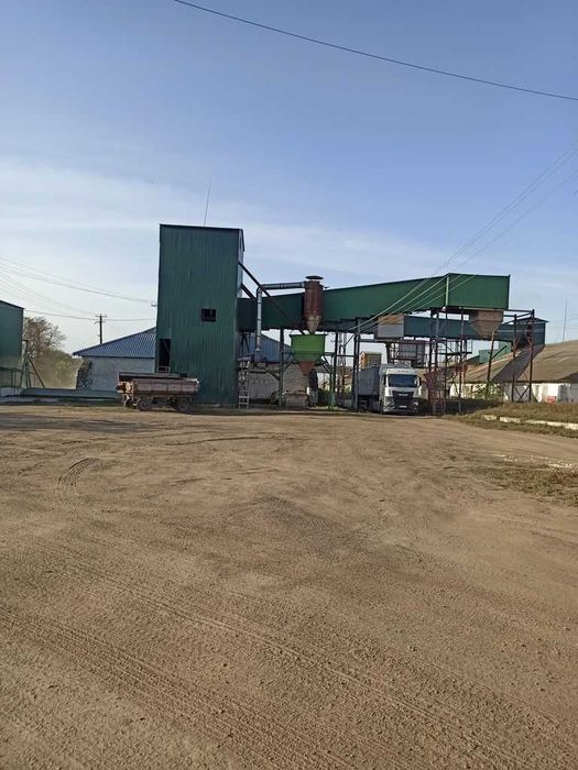 Продаж діючого елеватору, 40 тис. тон