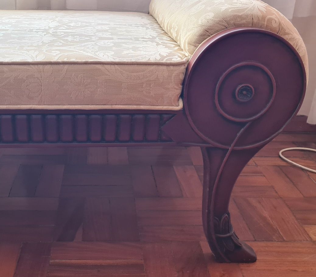 Chaise-longue estilo antigo