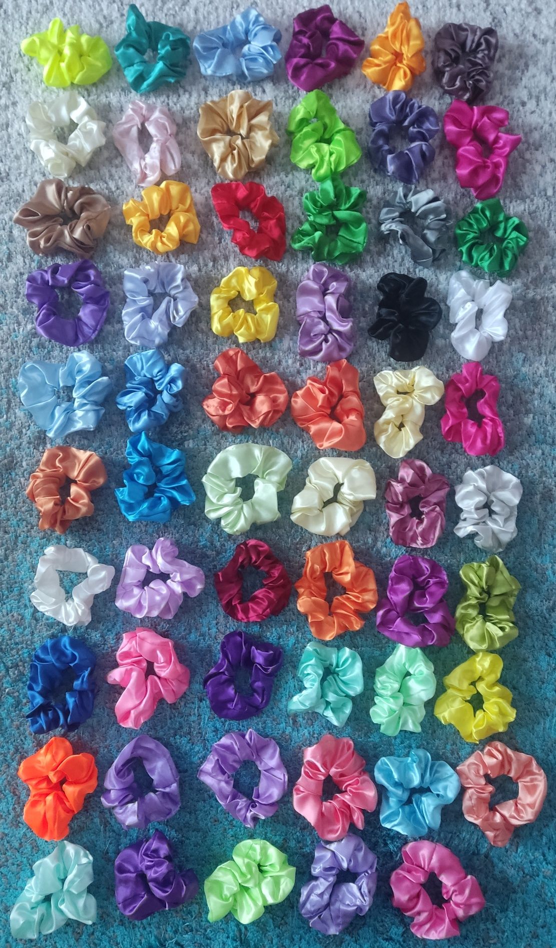 Nowa gumka do włosów scrunchie satynowa scrunchies akcesoria gumki