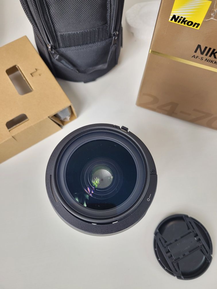 AF-S Nikkor 24-70 2.8 ED