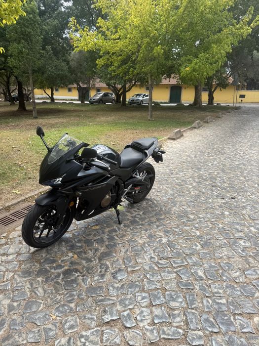 Honda CBR 500R Edição Limitada Preto Mate - Excelente Estado
