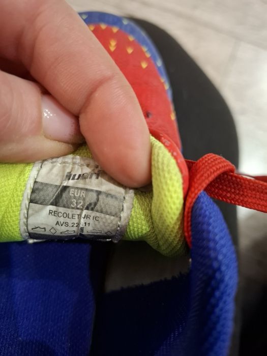 buty chlopięce sportowe, halówki 32 huari