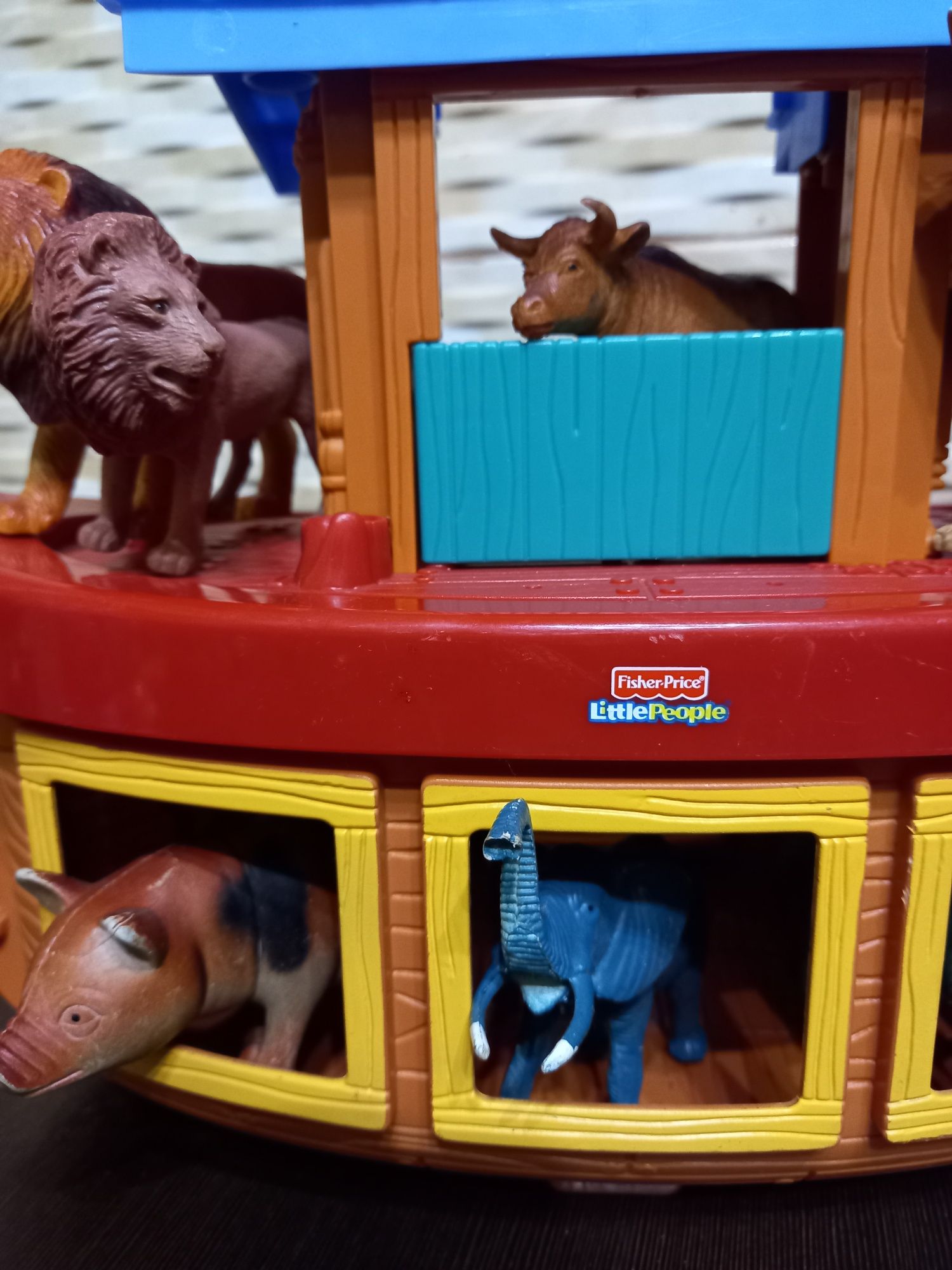 Ноєв ковчег,FisherPrice з якісними гумовими тваринками