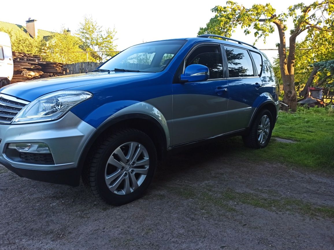 SsangYong Rexton W - 2013 года , 2.0 дизель. Сборка Ю.Корея.