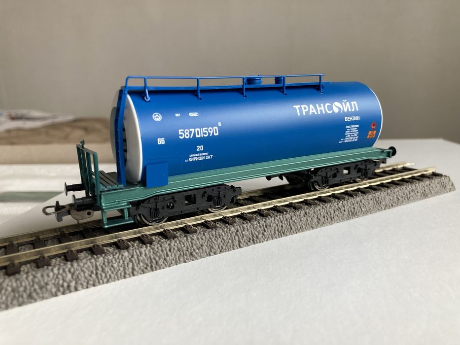 Вагоны грузовые 3 шт. СЖД. PIKO Железная дорога НО. Новый.