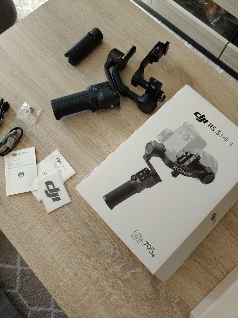 Gimbal DJI RS3 mini - jak nowy z gwarancją