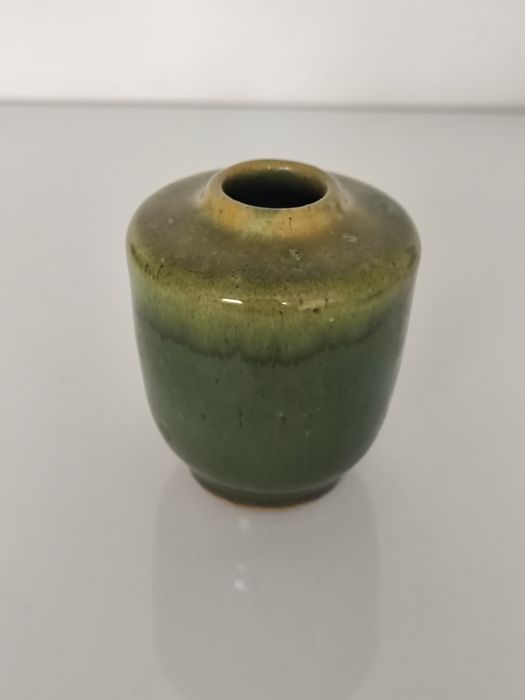 Wazon wazonik zielony PRL Białystok ?