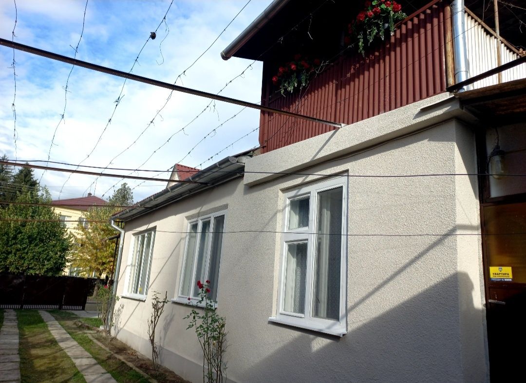 Вул. Загорська,, 7 сот, рн ліцею ( під бізнес чи житло), при центр дор