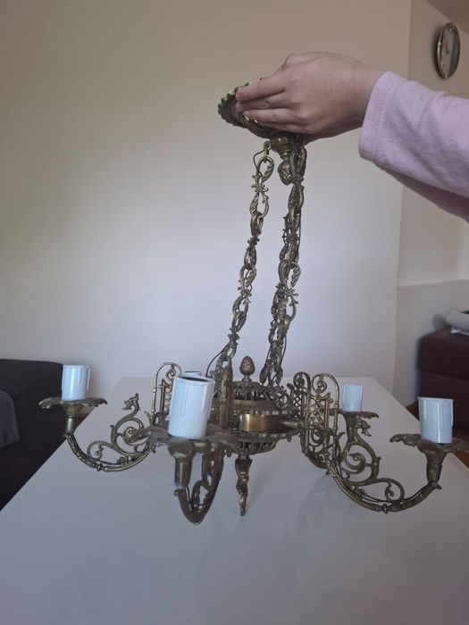 Żyrandol mosiężny