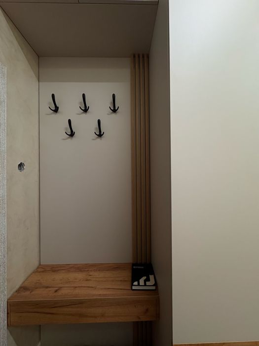 Продається сучасна, велика, нова 2-х кімнатга квартира.