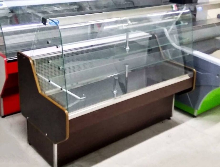Кондитерская холодильная витрина "Dolce" Длина 1,5м. Новая.