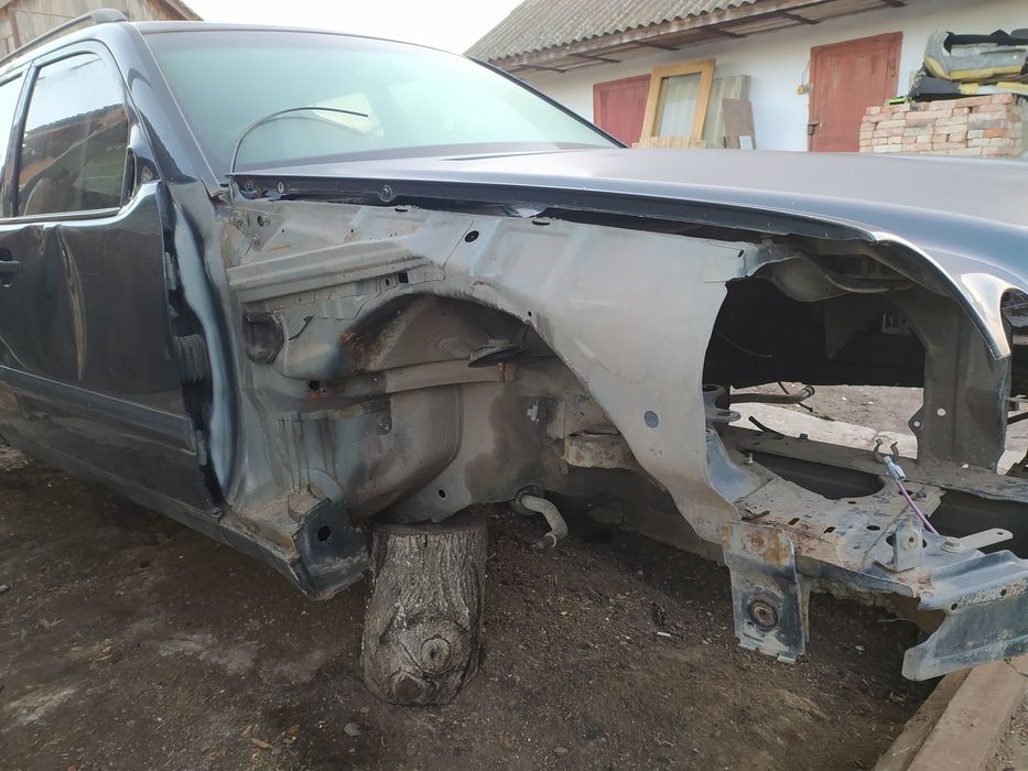 Кузов мерседес  W210  універсал