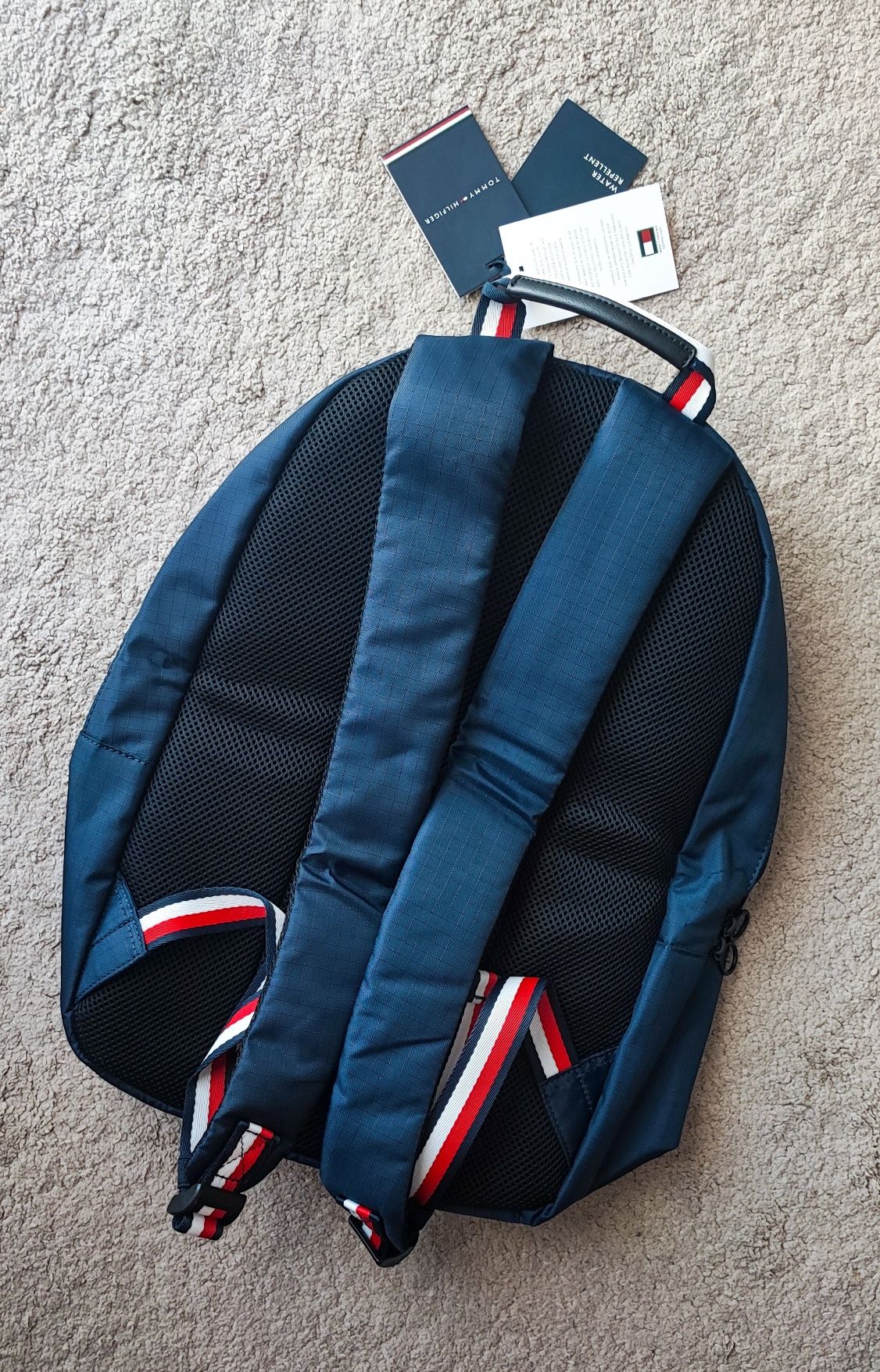 Mochila Tommy Hilfiger NOVA