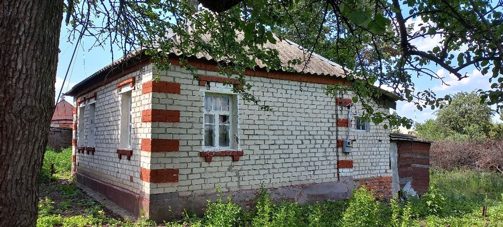 Продам    будинок .