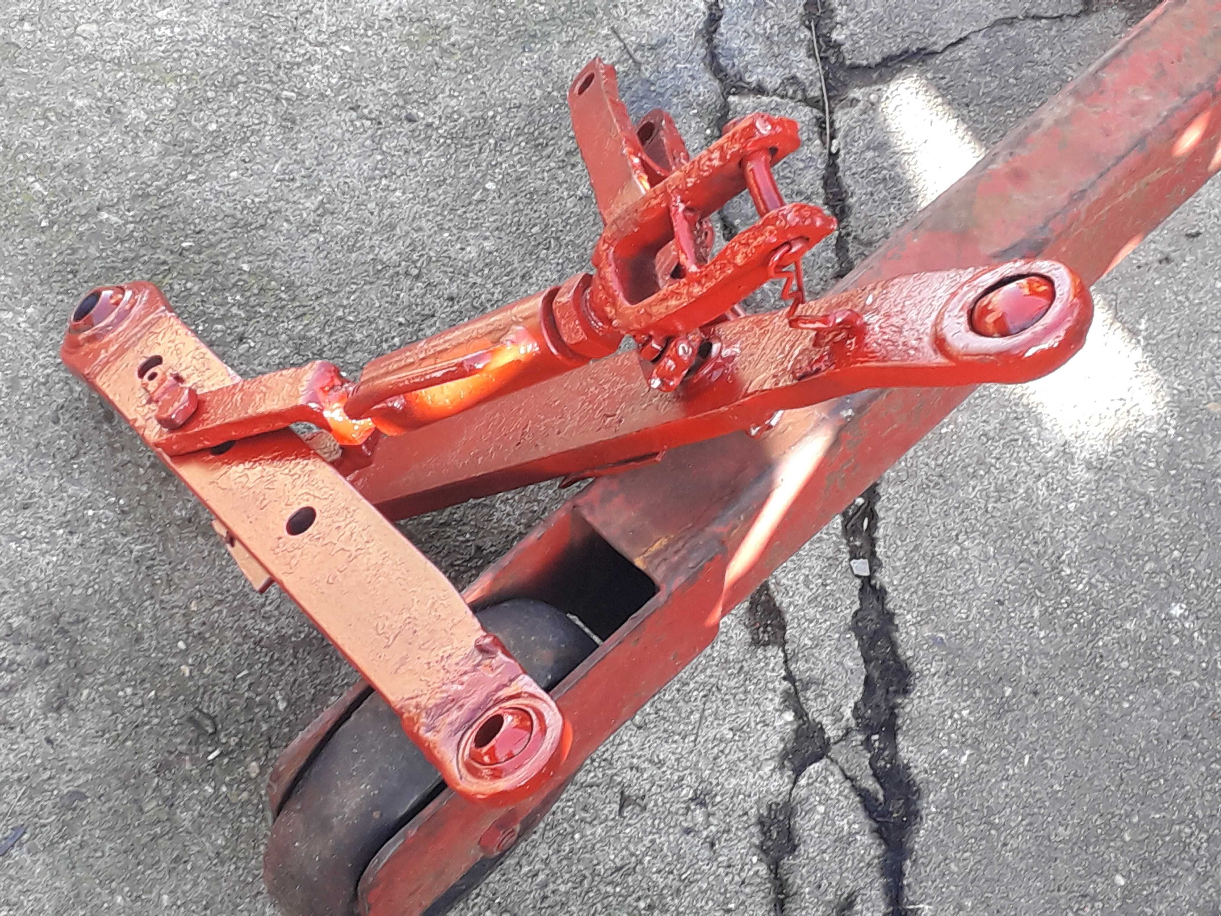 braços universais para trator pequeno\ mini trator
