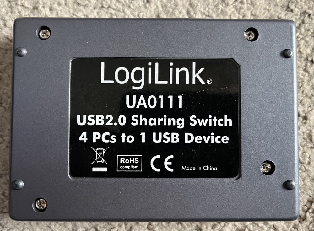 LogiLink przełącznik 4xUSB 2.0 UA0111