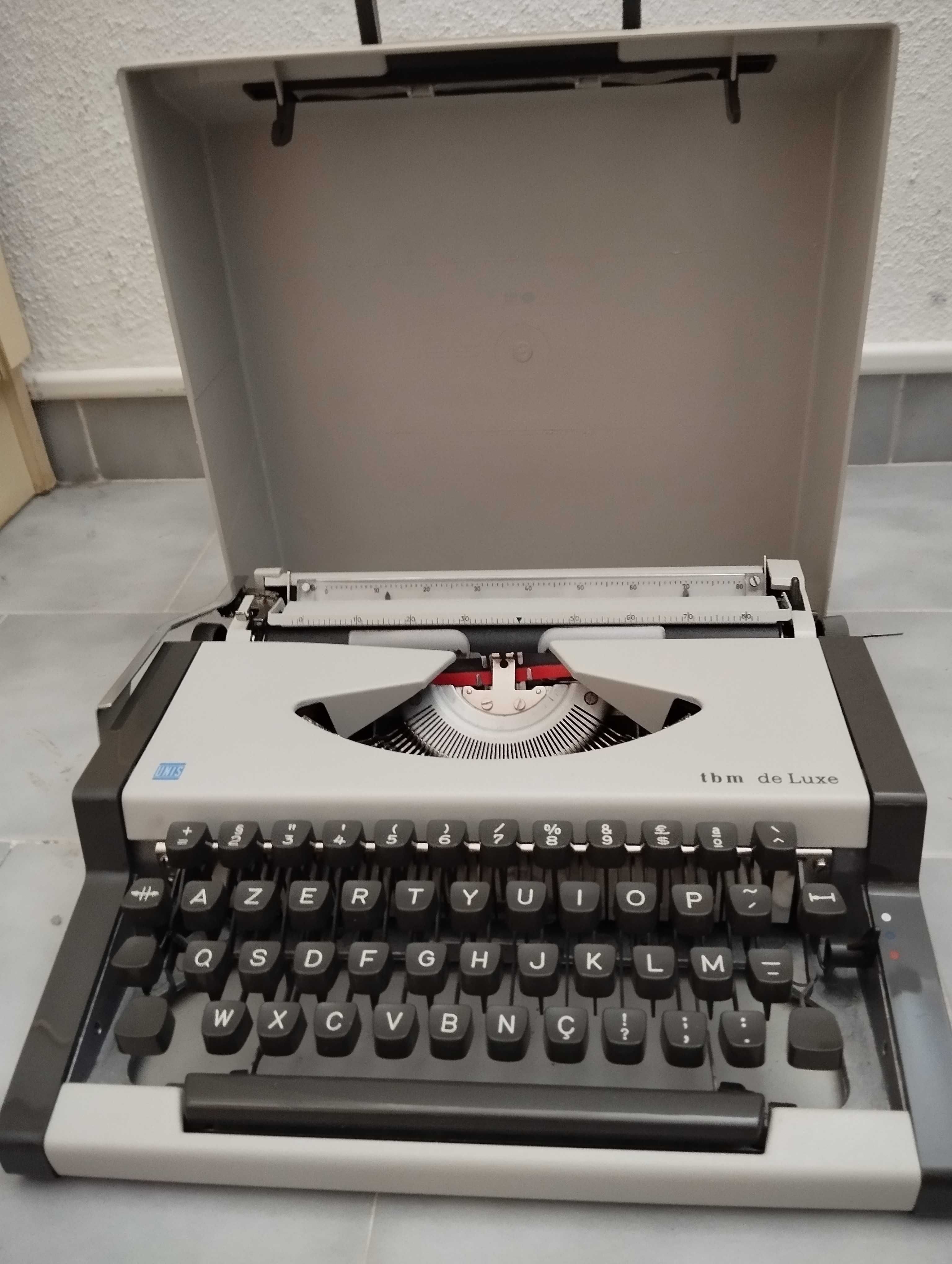 Maquina de escrever vintage colecionável UNIS LUX 1989