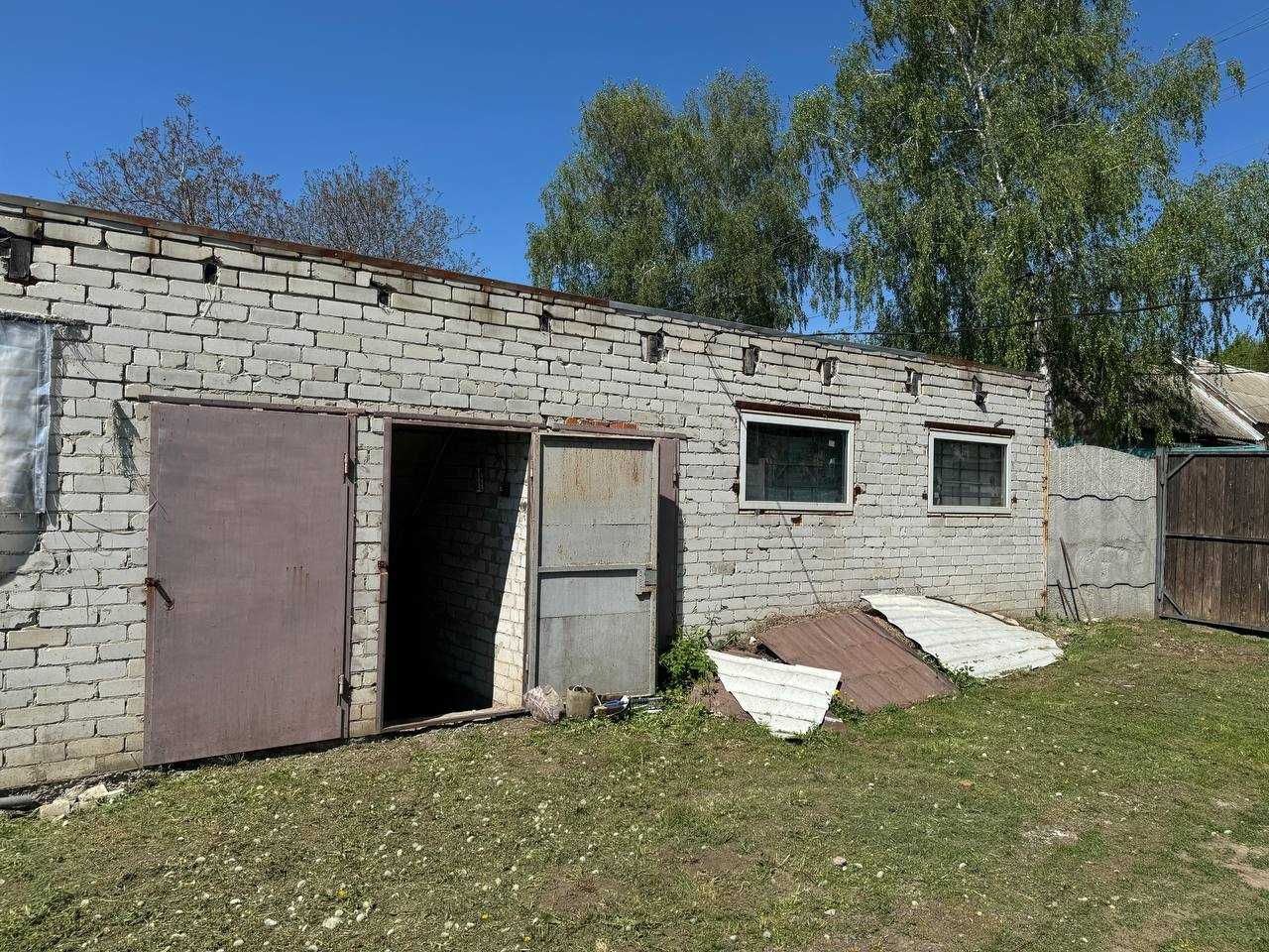 Продам 1/2 часть дома в Чугуеве.