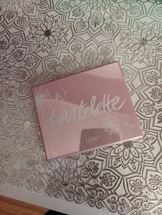 Paleta cieni tarte juicy