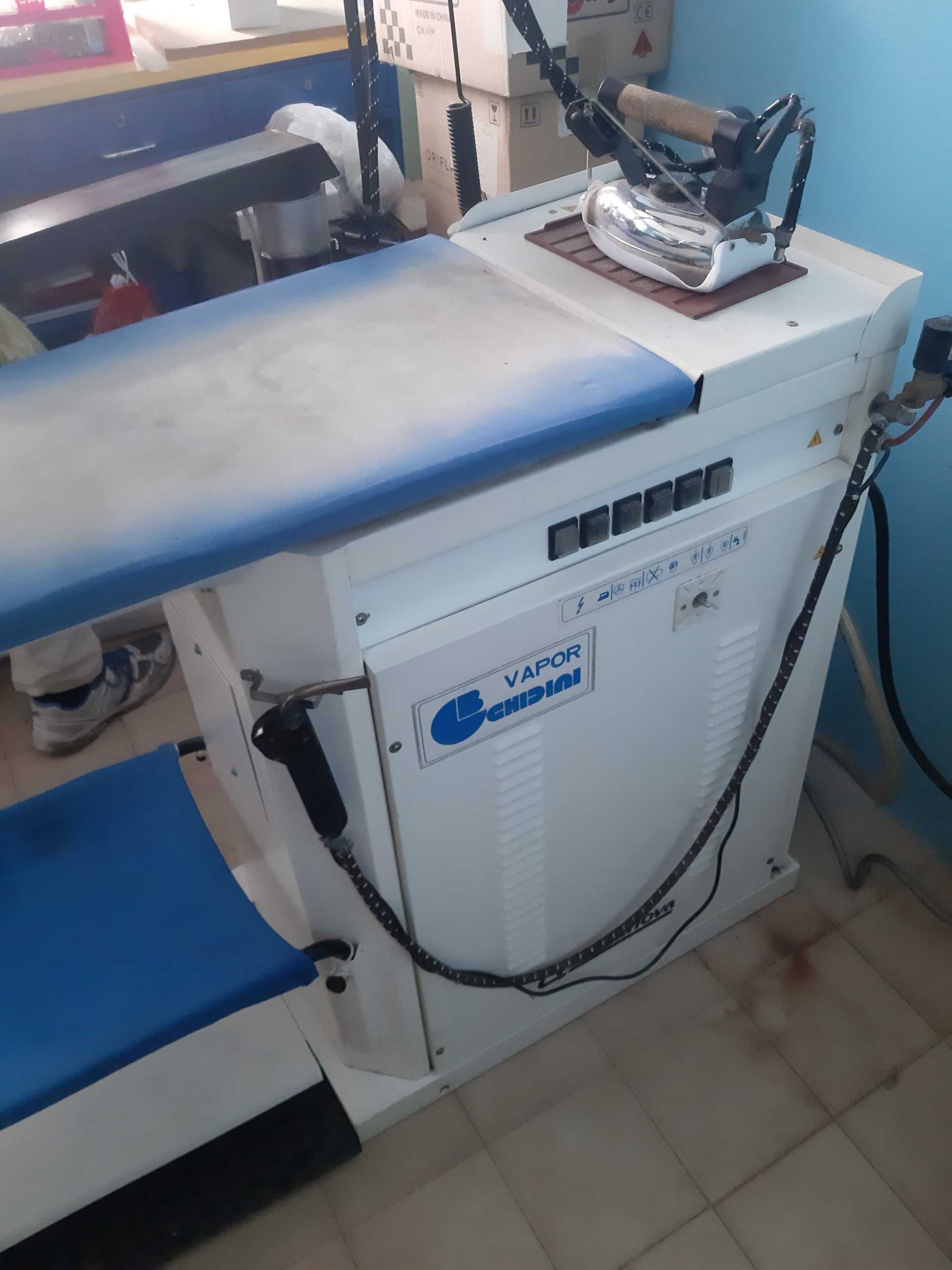Máquina passar a vapor Ghidini
