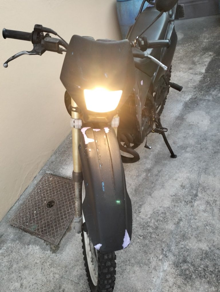 ( Reservada) Vendo Suzuki RMX 50cc
