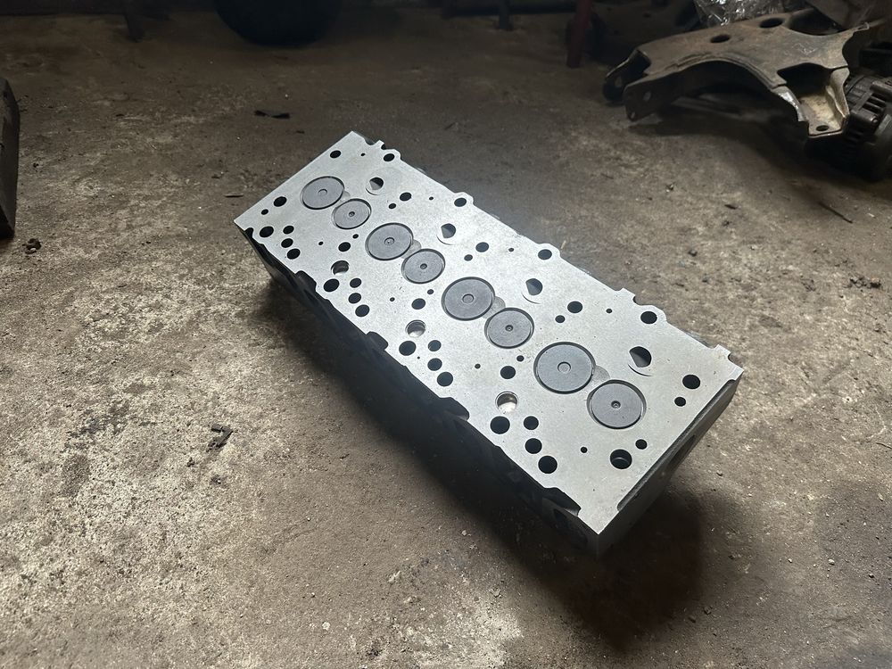 НОВА Головка ГБЦ Isuzu trooper 3.1, Opel Monterey 3.1, Opel Campo 3.1